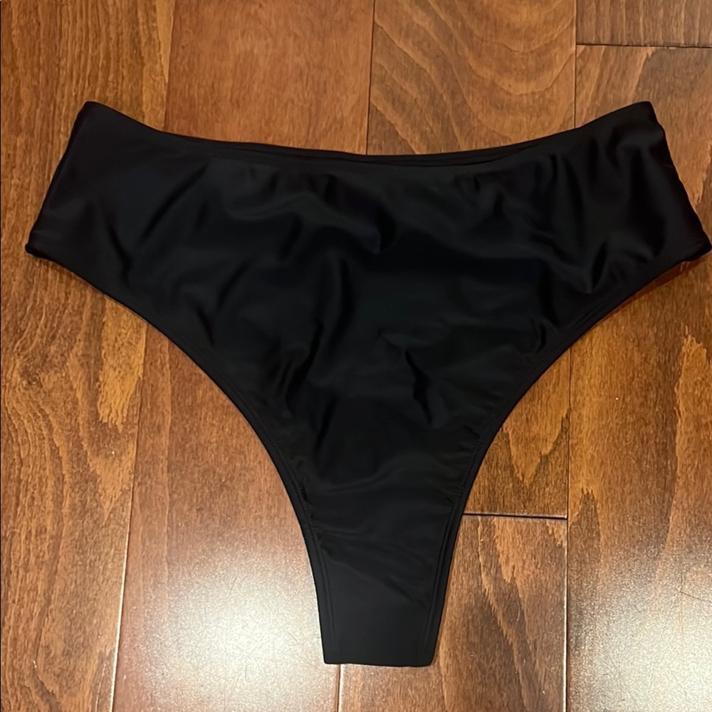 NWOT Bellecarrie Women’s High Waisted Thong Bikini Bottom